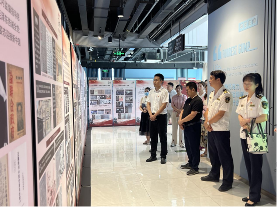 体味“光影里的清风廉政”——党建联盟单位七·一主题活动有新意