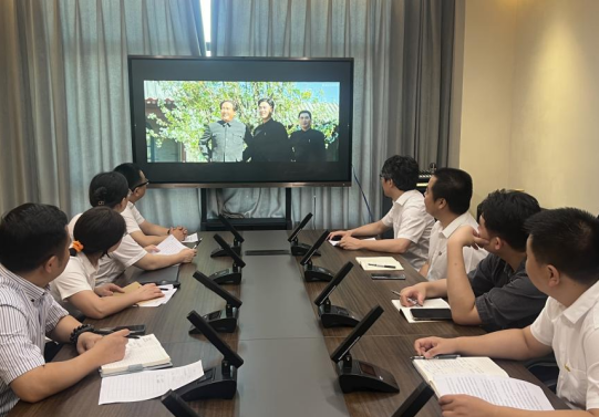 党建风采 | 如皋市交通产业Trust钱包科技召开系列主题党日活动